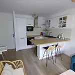 Charming Quiet Flat In *