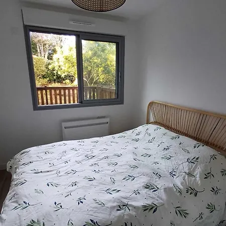 Charming Quiet Flat In Lägenhet