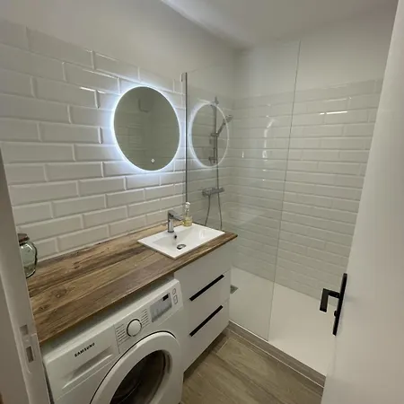 Charming Quiet Flat In